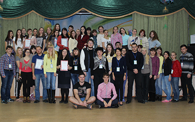 общее фото участников выездной школы