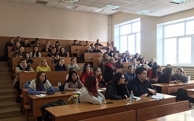 8 мая в ОмГПУ завершается реализация программы дополнительного образования «Финансовая грамотность и методика обучения» для студентов университета