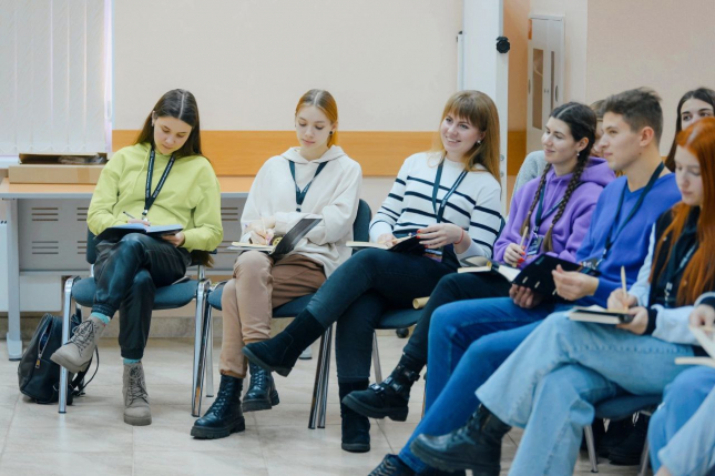 Студенты ОмГПУ