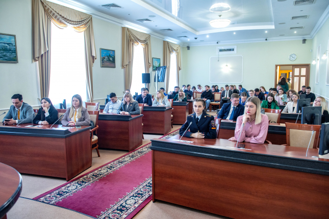 наградили победителей конкурса лидеров молодежной политики «Амбассадор_автор перемен»