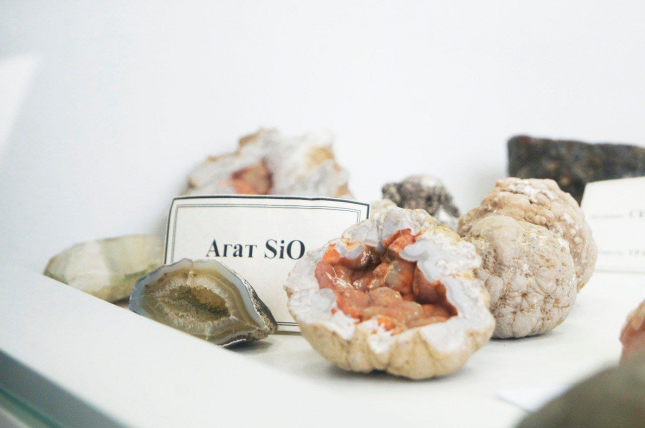 коллекция минералов ОмГПУ