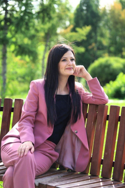 Выпускница ОмГПУ Людмила Мубаракшина